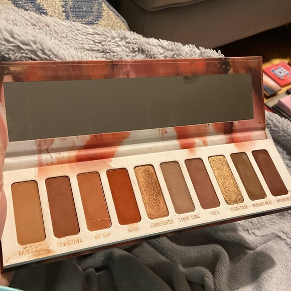 Melt Cosmetics Twenty Seven Eyeshadow Palette - Picture 2 of 6